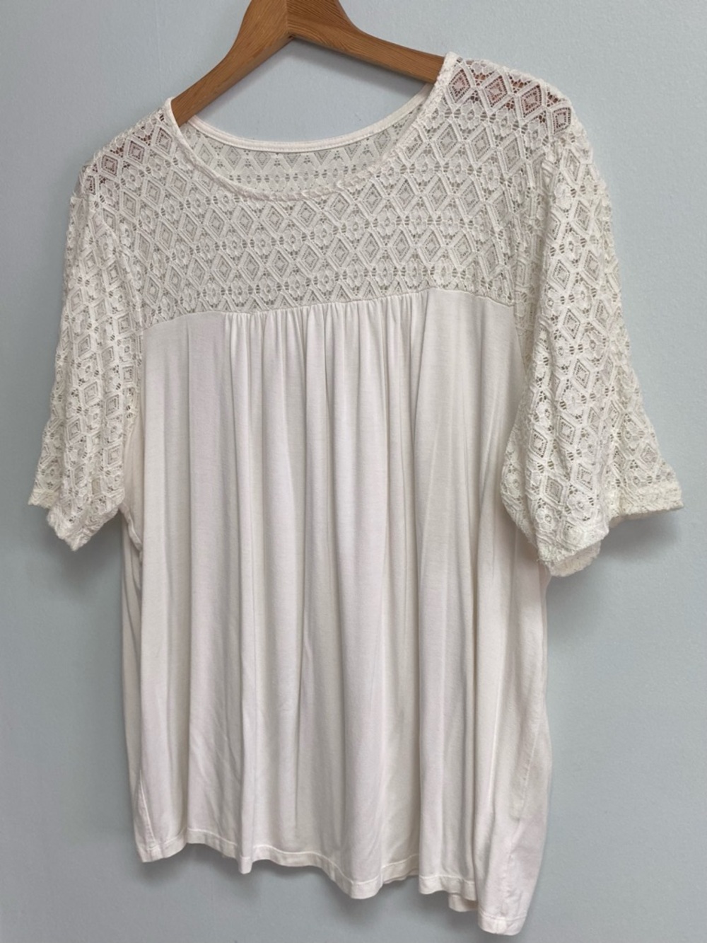 TORRID SUPER SOFT TOP - 1X - Picture 5 of 8